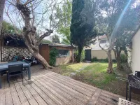Maison Avec Terrasse et Jardinet Ombragés à 10mn à Pied du Centre Historique