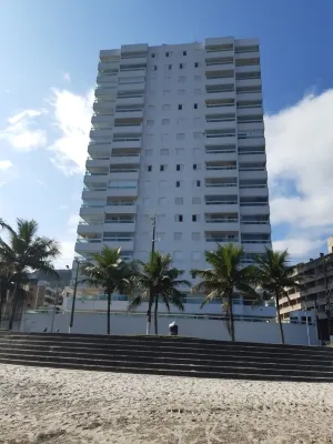 Suitable 3 DOM. SUIT / 10 P WIFI CHURRASQ. LINDA SACADA VISTA P MAR WHATS 11 9 73537373. Hotels near Praia Vila de São Paulo