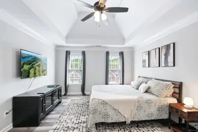 Relaxing House Close Six Fiag/ 21 Miles to Airport Hotels near New Hans Chinese Restaurant
