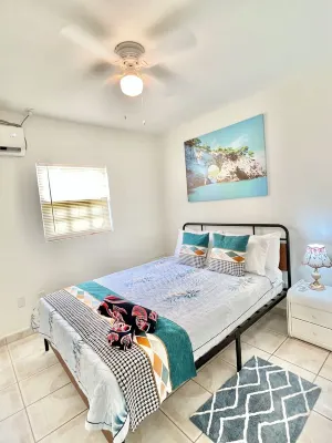 Cozy 2-bedroom Apartment in Venetian Road Hotel a Venetian Road Settlement