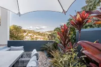 The Ampersand Garden Villa: Romantic, Artful Luxury Hotels in Charlotte Amalie