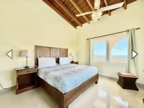 Simby D'lo A Presidental House.Pack up your luggage and move in!  UP Hotels in Nazareth