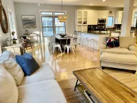 Huge home Perfect for Sun, Sand, and Fun in Bethany Beach Area! 3000 sq ft.