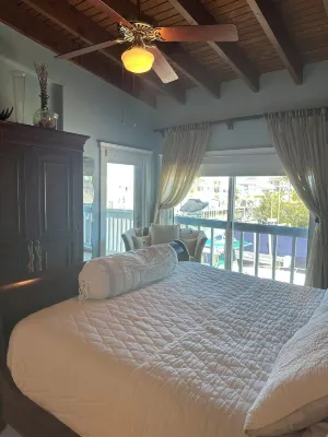 Key Largo Paradise - Beautiful Key Largo Oceanside Townhouse - 28 Day Min Rent