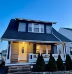Beautiful Modern Home in CLE - 2 Yıldız