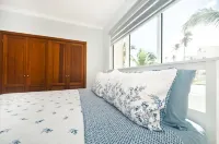 Playa Turquesa L-202 Premier Beachfront Oceanview/100mbps wifi Hotel a 