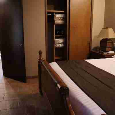 Ground Floor Spectacular! Phase 2  Free bunk room, No Stairs... at Las Palomas Rooms