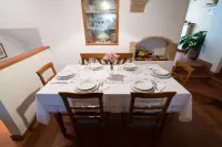 House with garden in the hills of Chianti Hotels in Montespertoli