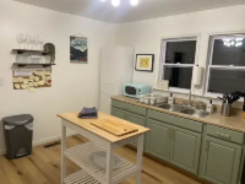 Insta Worthy + 10 min to NRGNP+ Pets Welcome