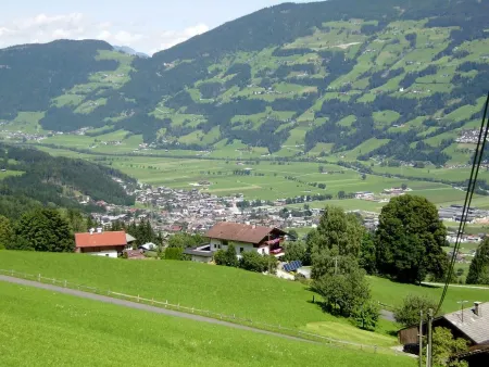 Cozy apartment on the Fügenberg Отели в г. Fugenberg