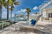 Oceanfront 5-Stars Starfish Villa, Dawn Beach, Private Pool, Secured, Concierge
