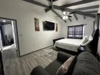 Cozy cottage - New Build, 10 minutes from the beach! - Wifi