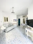 Arime ApartmentElegance and Tradition a Stone's Throw from the Sea"