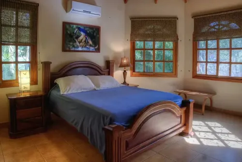 Lovely Private Home with Pool 200m from the Beach