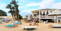 Comfortable beach house in the first row - vacation by the sea