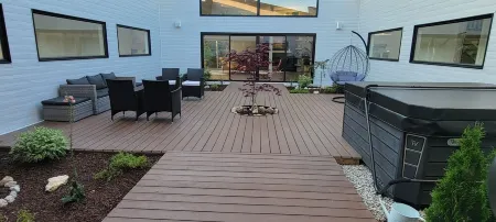 New Unique Luxury Home with Private CourtyardBrand New Build)