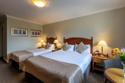 The Newgrange Hotel Hotels near The Lantern