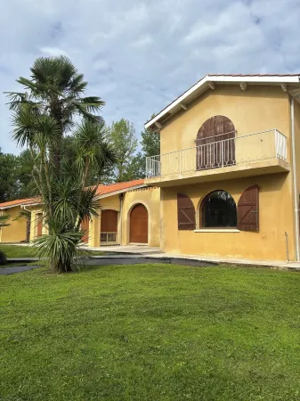 The villa of warm moments Отели в г. Помпиньяк