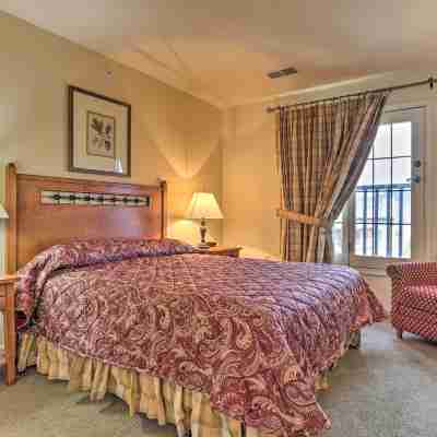 Mountain Creek Resort Home - Hot Tub & Pool Access Rooms