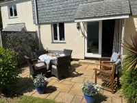 Breeze Cottage - Parking