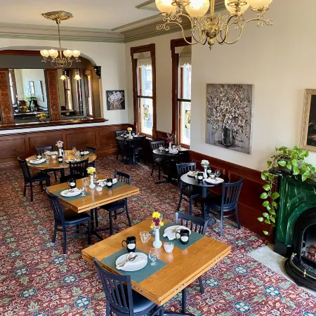 The Kalamazoo House Downtown Hotel and Suites