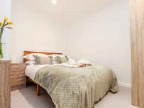 Lighthouse Lofts - Godrevy Hotel berhampiran Tehidy Country Park