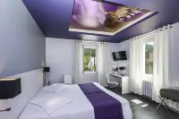 Logis Hotel Restaurant des Gorges du Tarn Hotels in Saint-Julien-dArpaon