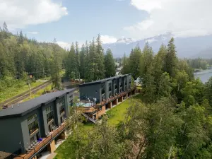 Basecamp Resorts Revelstoke