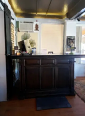 Iron Horse Inn