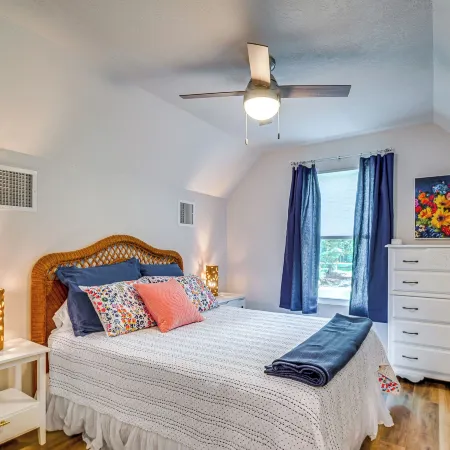 3 Mi to Silver Springs State Park: Cozy Getaway!