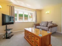 Cres Hotels in Tintagel