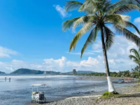 Apartamentos Ganesha Jacó Hotels in Jaco