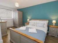 Melody Hotels in Amlwch