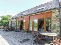 Hove Wood View Hotels in Hebden Bridge