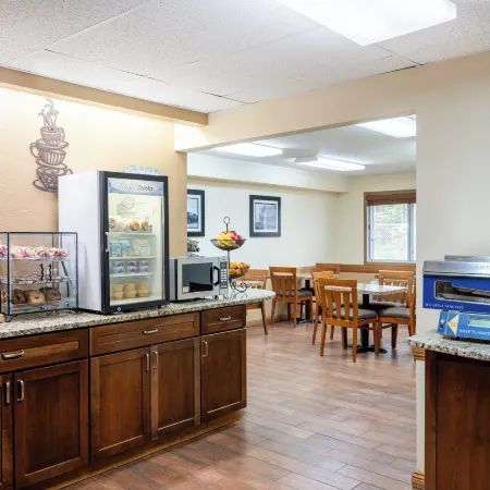 Country Inn Two Harbors