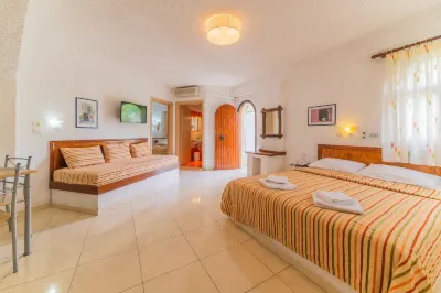 Kastro Studios Apartments Hotel dekat Myrtos Beach