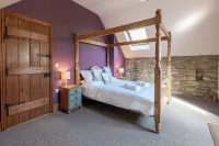 The Arches Hotels in Rosedale East Side