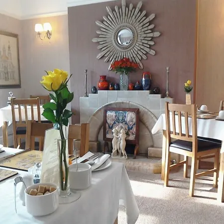 South Lodge Guest House