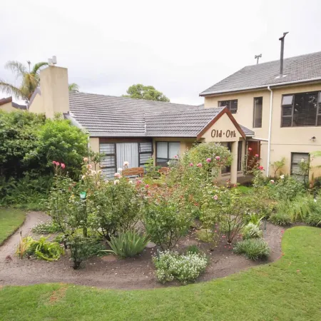 Old Oak Guest House