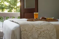 Dolores Hotel - Uruguay - parking