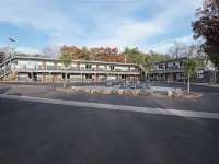 戴爾頓橡樹度假村 萊克德爾頓酒店