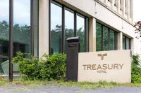 Treasury Hotel Hotel di Neuss