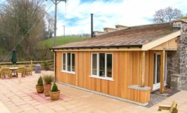 Beach retreat - Housity