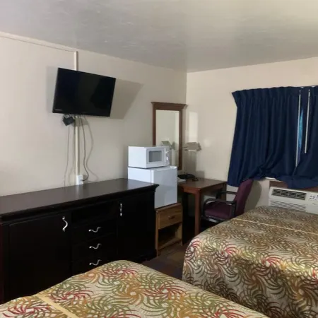 7 Star Inn