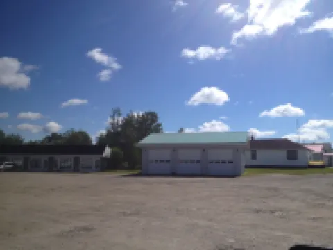 Moose Motel Hotels in Cochrane District