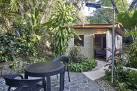 Havana Lodge Hotels in Malpais