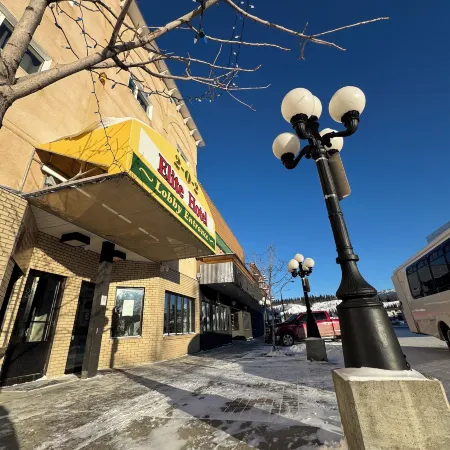 Elite Hotel -Downtown Center- "Ski & Northern Light Tour" "Hot Spring Tour "Long-Term stay"