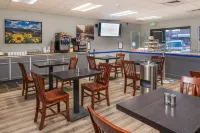 Wood River Inn & Suite