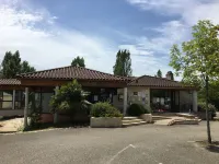 هوتل ريستورنت لا برجري فنادق في Saint-Pierre-Lafeuille