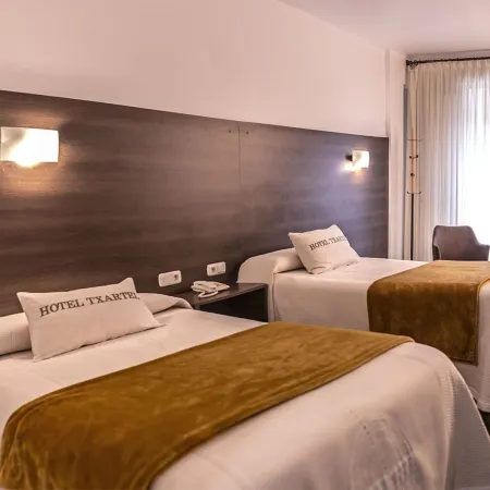 Hotel Txartel